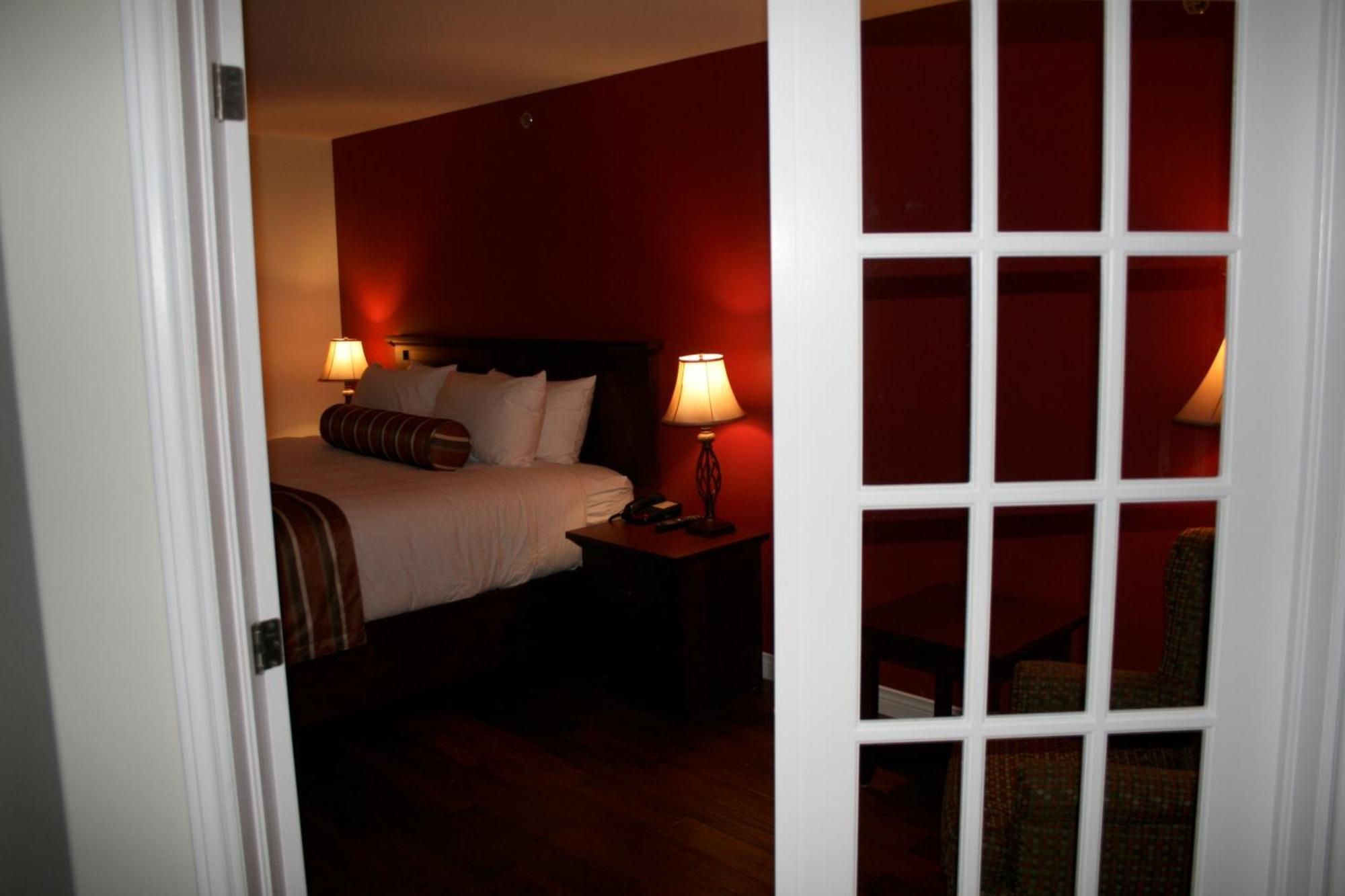 Lanes Riverhouse Inn & Cottages Montague Ruang foto